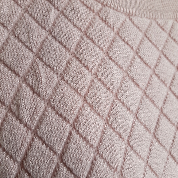 Forever 21 Pink Crew Neck Sweater - Picture 4 of 6